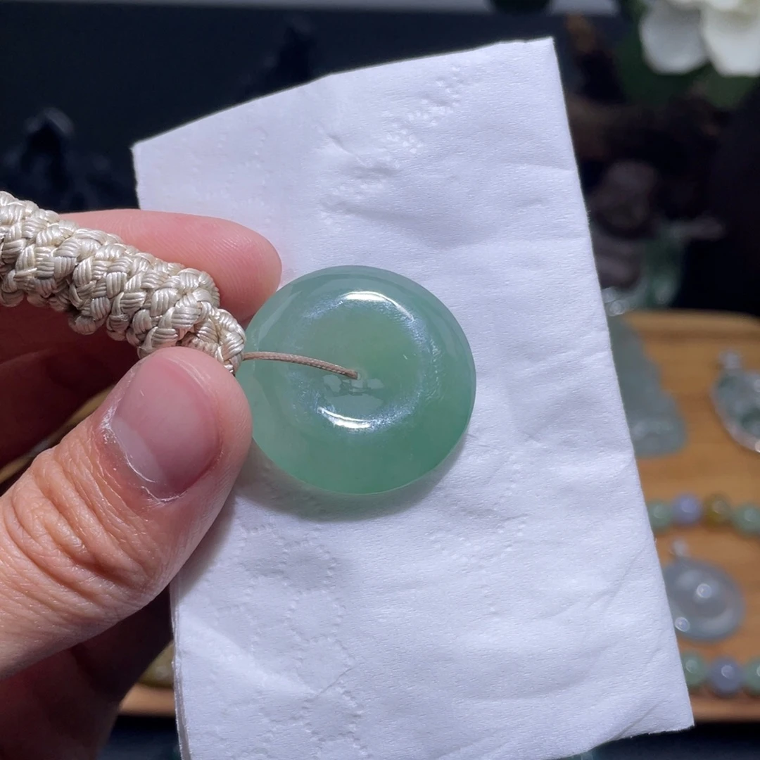 定制翡翠未镶嵌吊坠