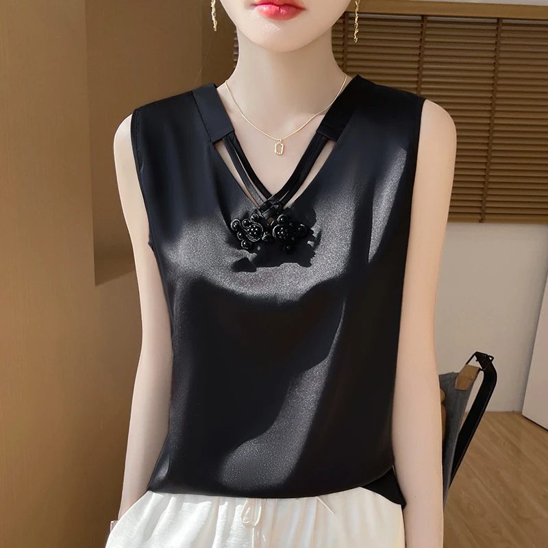 【现货宠粉】新款吊带V领背心女缎面纯色国风小众亲肤夏季打底上衣