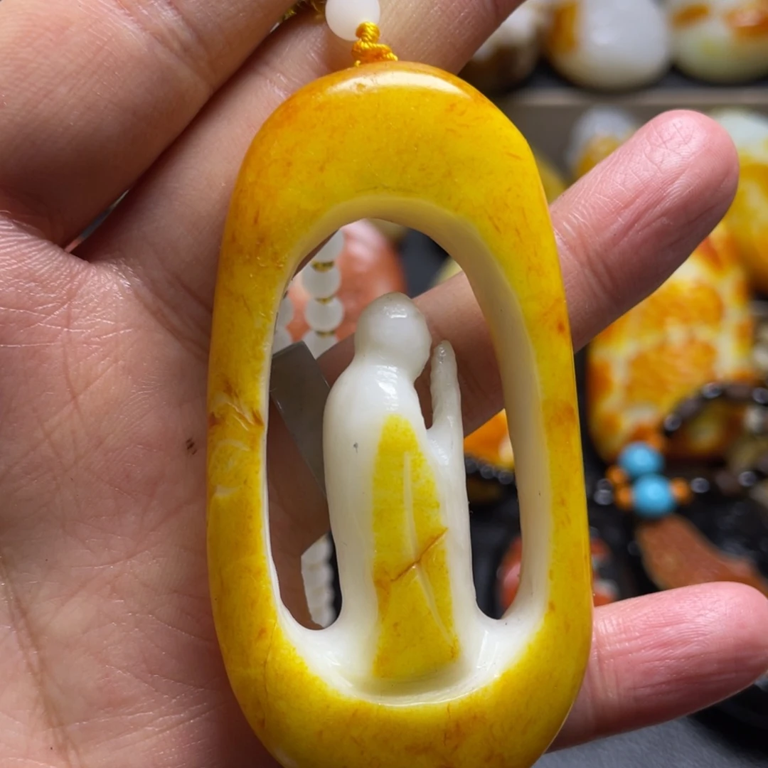 和田玉未镶嵌颈饰