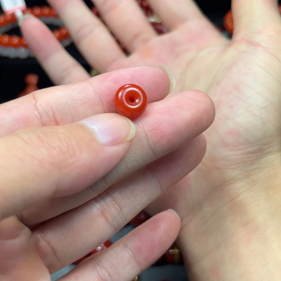 南红玛瑙面包圈未镶嵌刀**芒