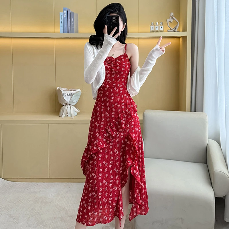 法式绝美红色碎花吊带连衣裙女夏季荷叶边不规则开叉长裙披肩上衣