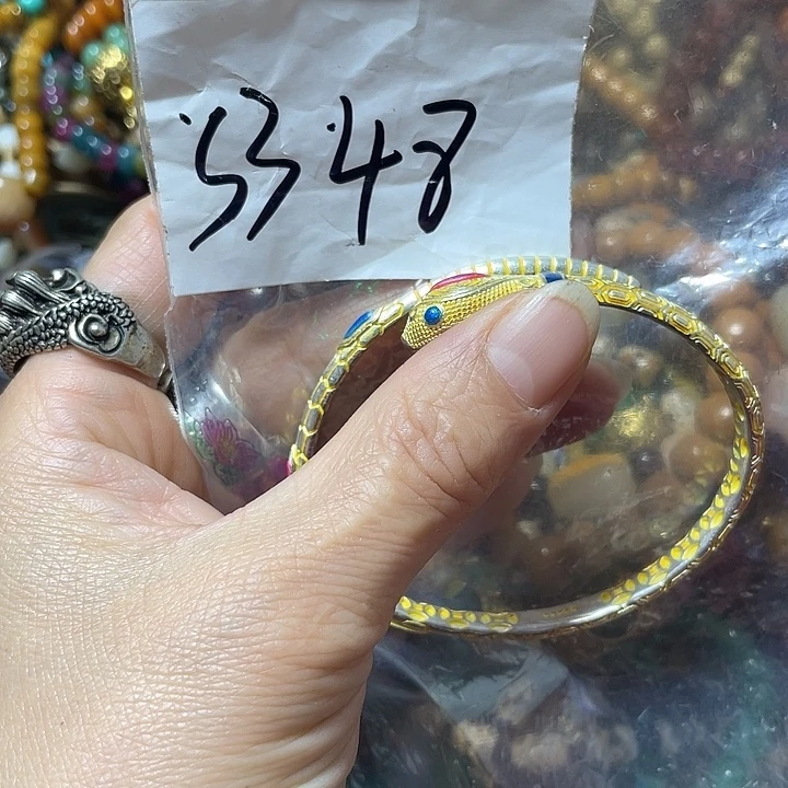 *****琉璃/树脂/塑料类