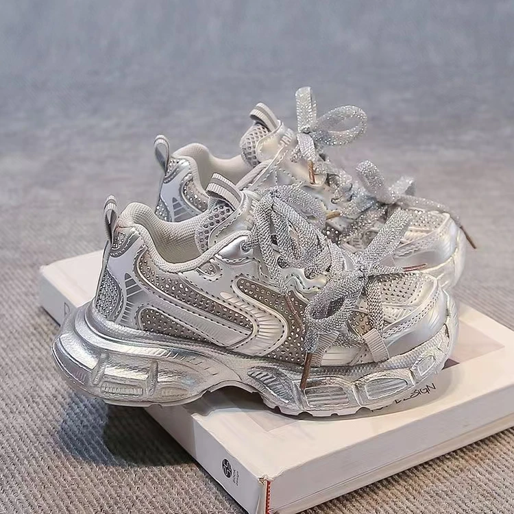 泡妈童装   2025新款儿童透气运动女童男童百搭运动鞋106