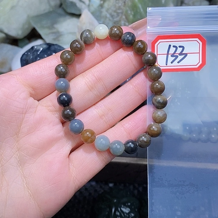 和田玉和田玉边角料随机发未镶嵌