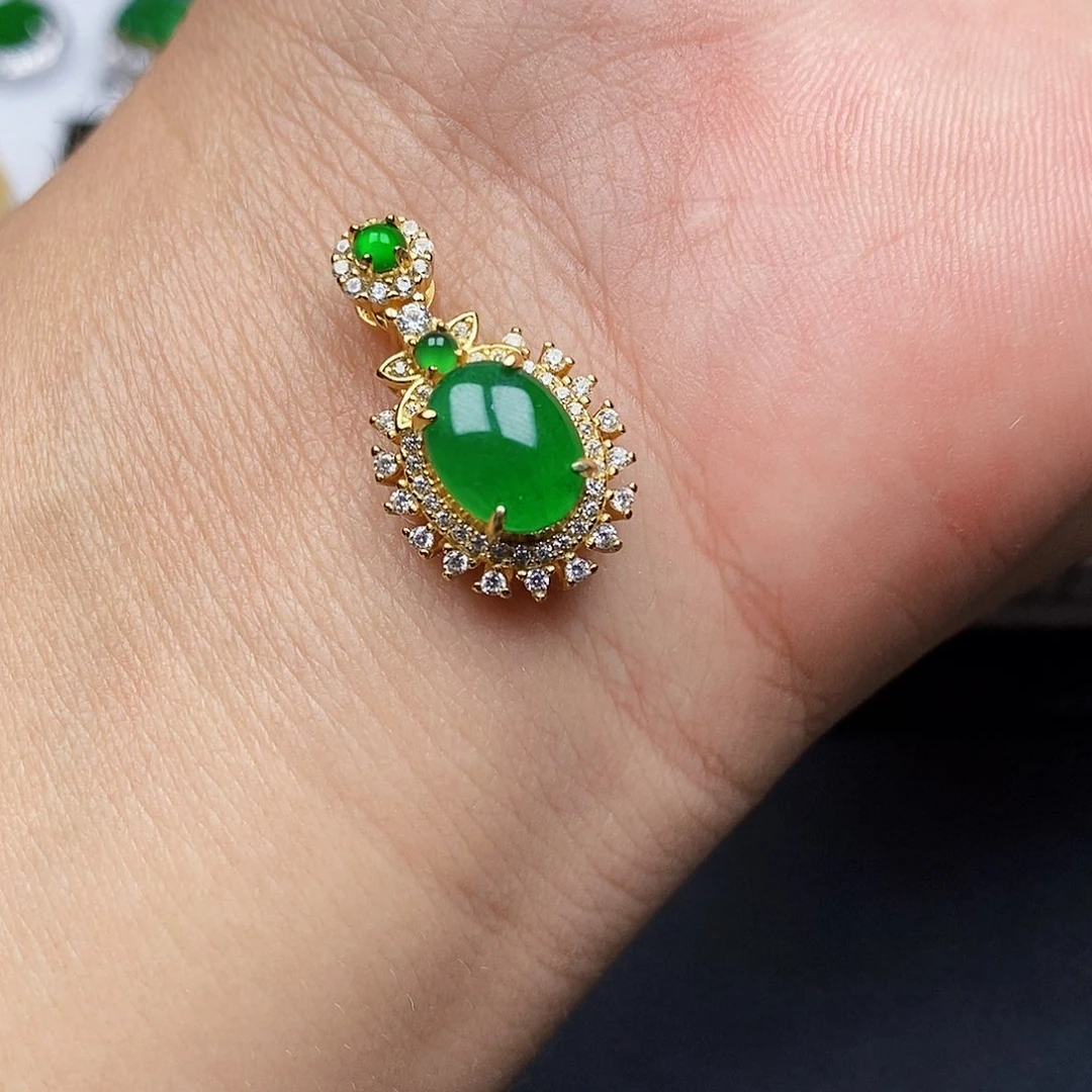 翡翠颈饰银S925镶嵌项链