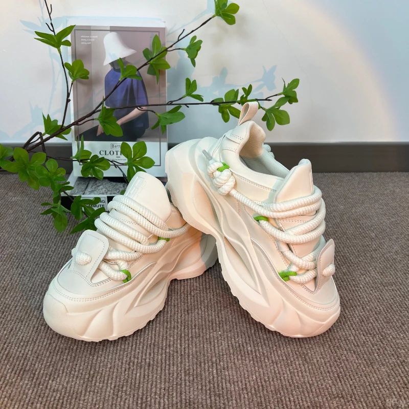 老爹鞋2024学生春季跑步潮流运动增高网面潮鞋百搭网红厚底时尚