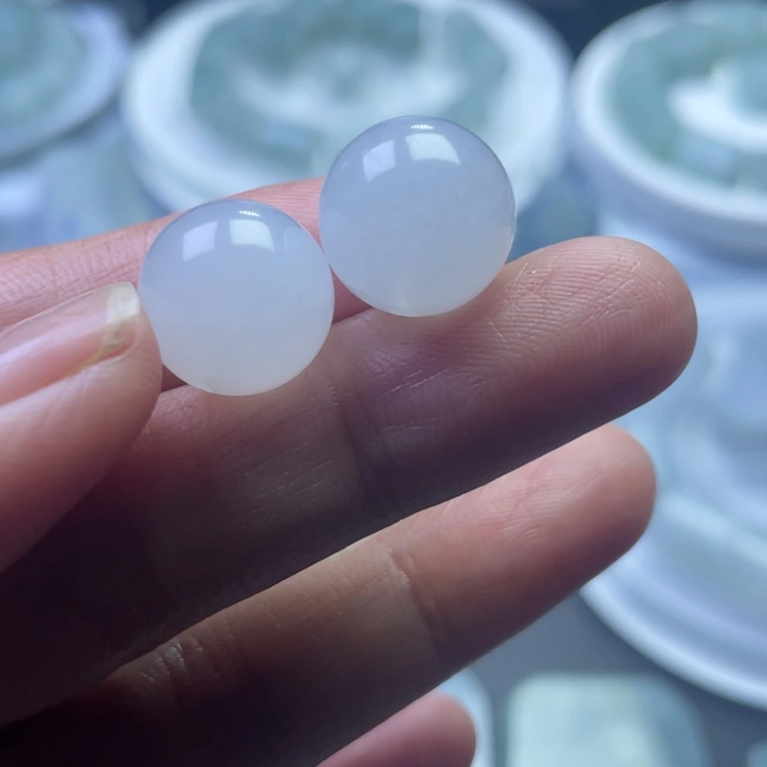 定制翡翠未镶嵌裸石定制卡12+圆珠17颗