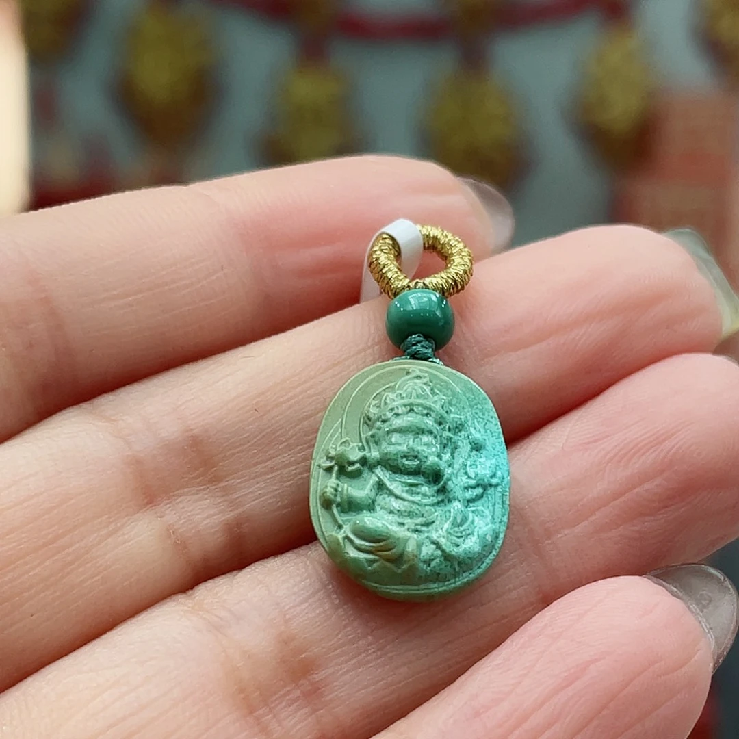 绿松石颈饰未镶嵌