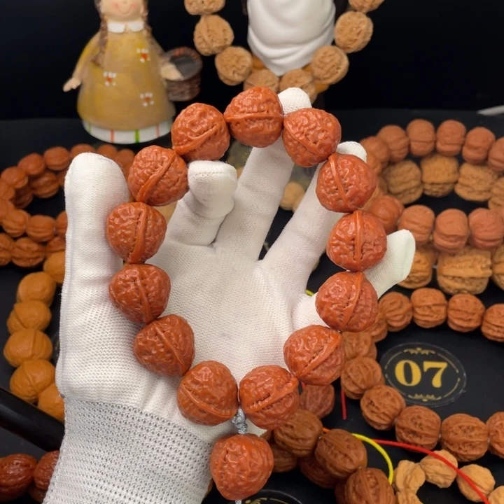 文玩核桃手串桃心一道jin