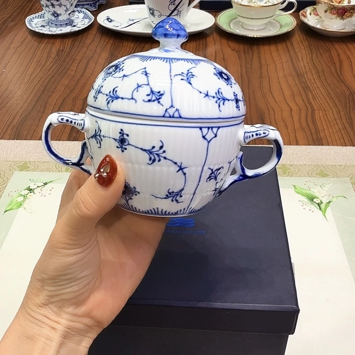 瓷片杯子杯子杯子水杯杯子水杯