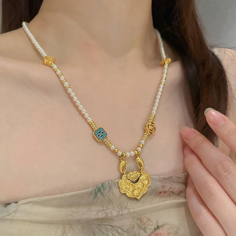 铜合金仿珍珠项链 新中式国风锦鲤平安如意锁吊坠项链串珠锁骨链