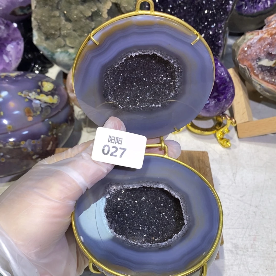 未镶嵌水晶大型摆件（非配饰）