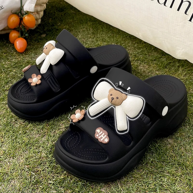 卡通甜美洞洞鞋女夏季外穿厚底踩屎感防滑沙滩增高洋气百搭凉拖鞋