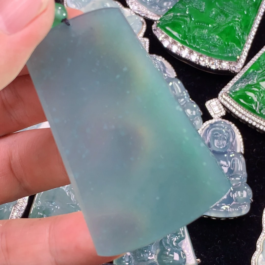 【闪购商品】翡翠颈饰未镶嵌翡翠