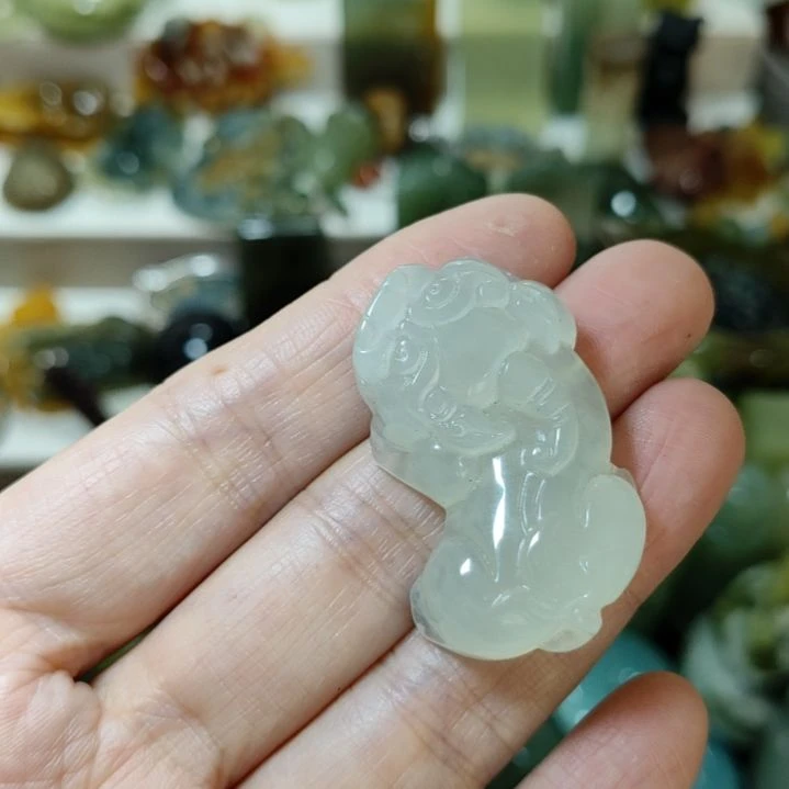 美***生岫玉未镶嵌挂坠款式