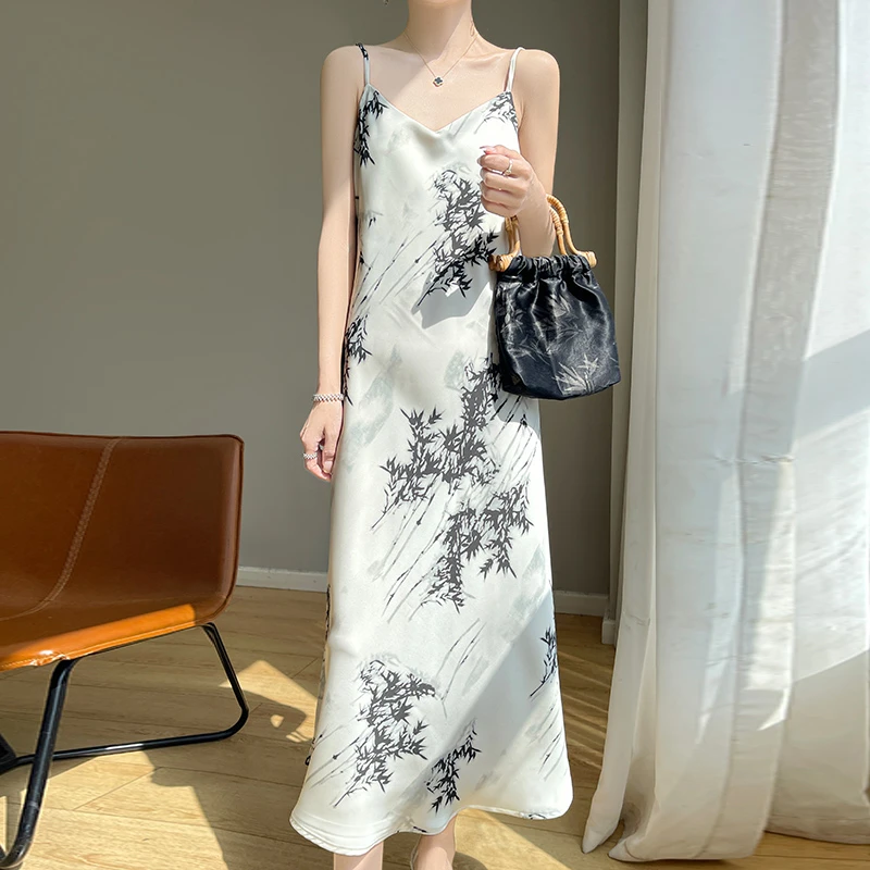 水墨印花吊带连衣裙女气质显瘦新中式醋酸缎面复古禅意碎花长裙