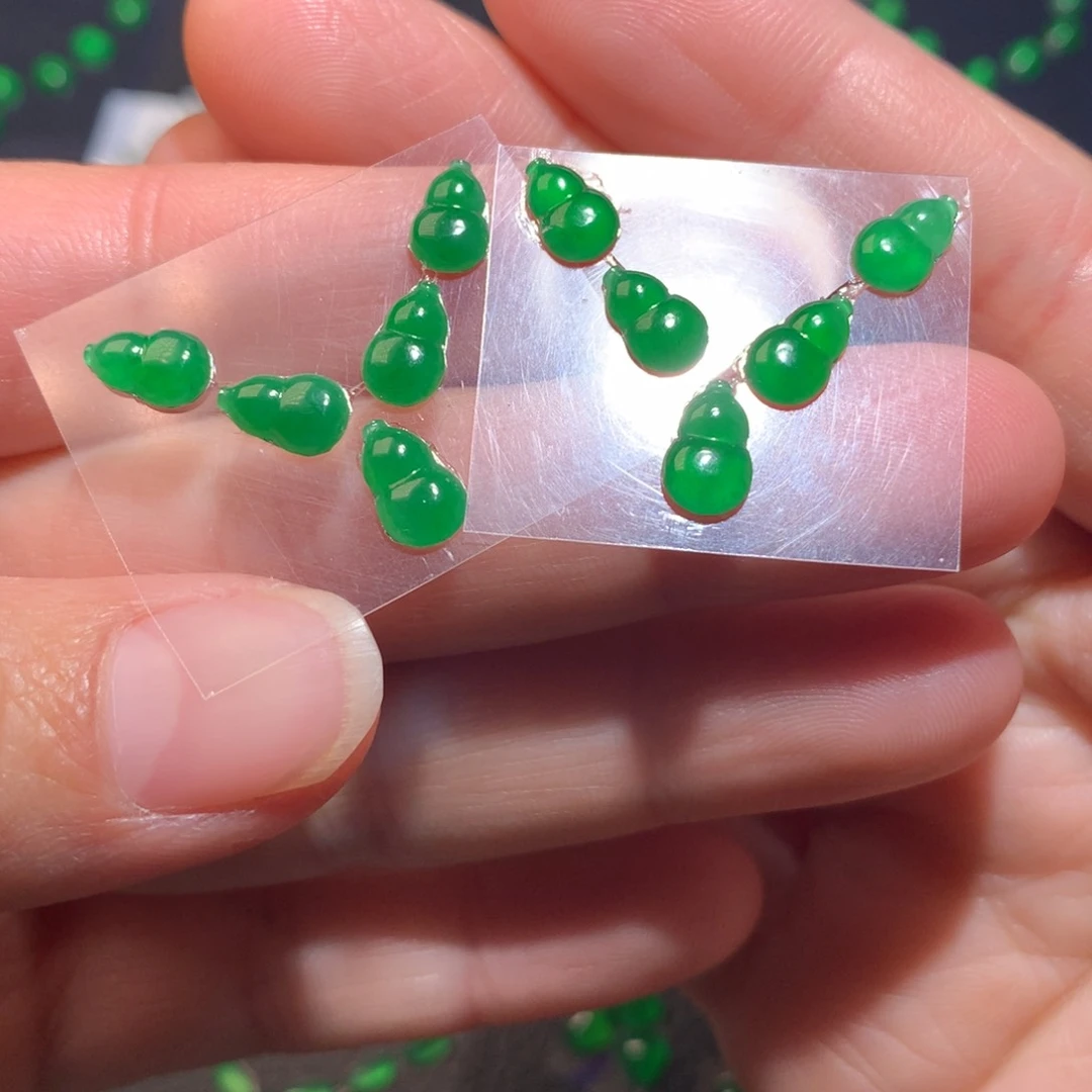 翡翠颈饰未镶嵌春*葫芦