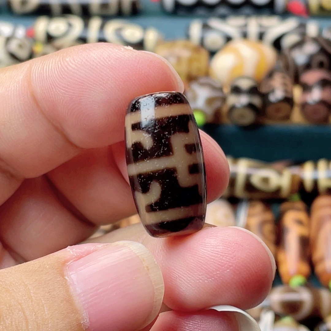 玛瑙/玉髓未镶嵌锁骨无界法器