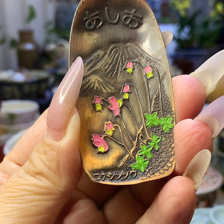 68包邮偏远地区除外散瓷默认微瑕47