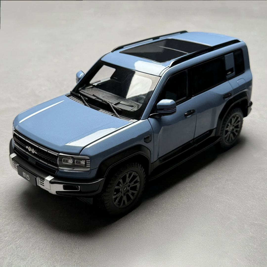 豹5 合金 仿真汽车模型18比例