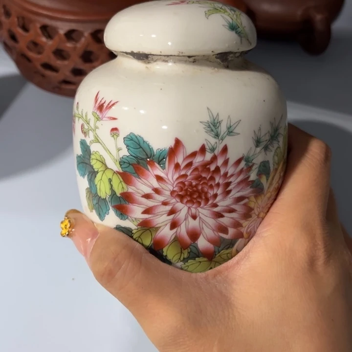 绿泥——————————————————————