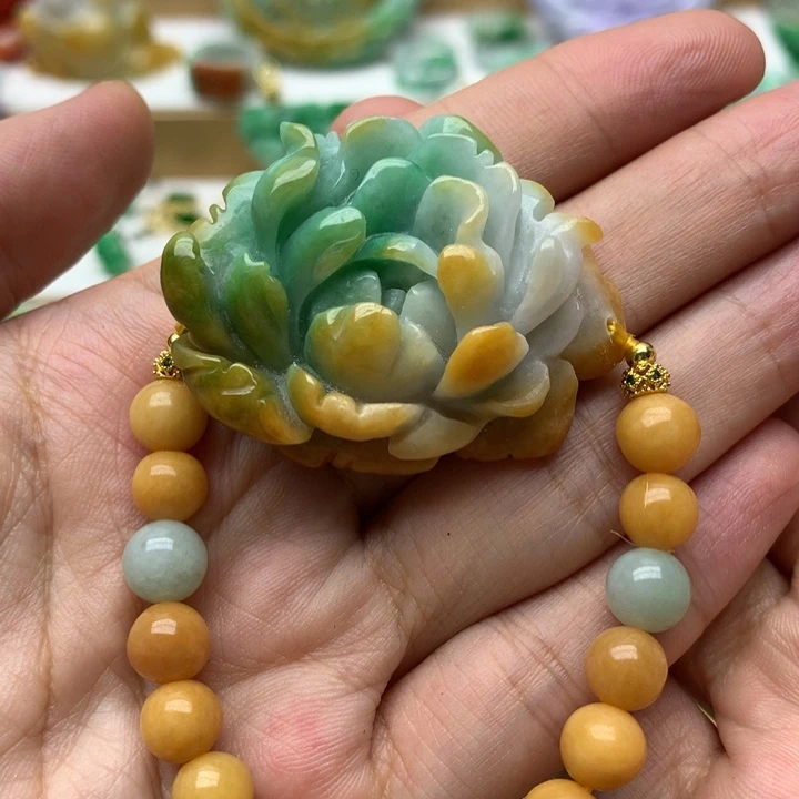 颈饰未镶嵌翡翠翡翠