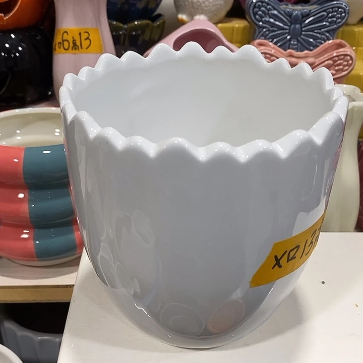 陶盆有孔 瑕疵针孔漏釉介意勿拍外高 13外口13