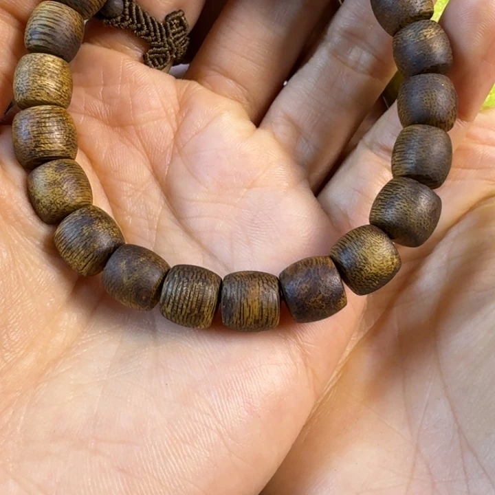 沉香手串朱*龙绿奇楠沉香乌身圆叶单圈手串