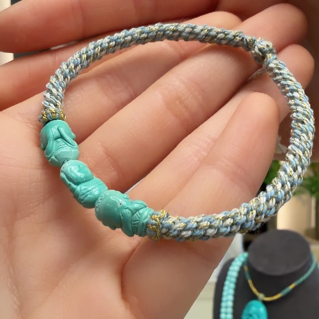 绿松石未镶嵌颈饰