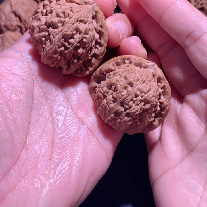 海****文玩核桃吊坠白狮子
