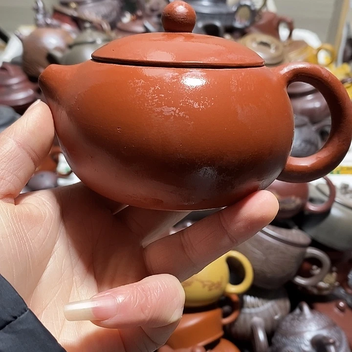 紫砂茶壶微瑕微笑