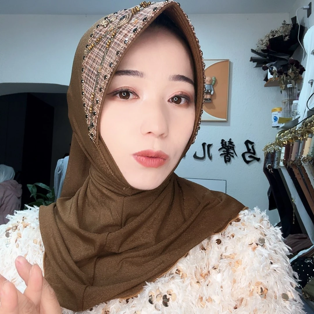三醋酯纤维板栗色