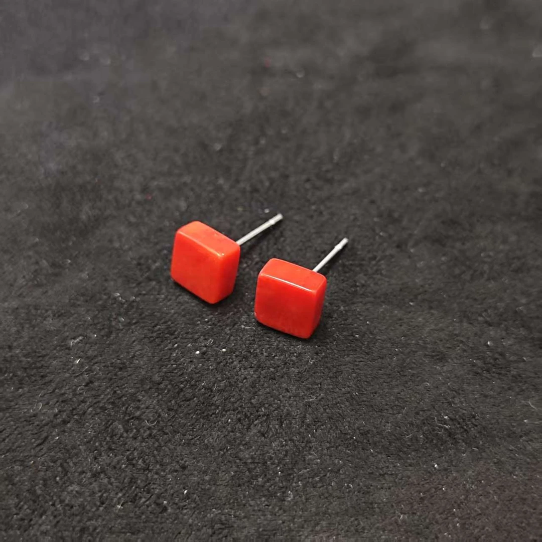 手链 深红阿卡方块耳钉＊（多样性发一件）