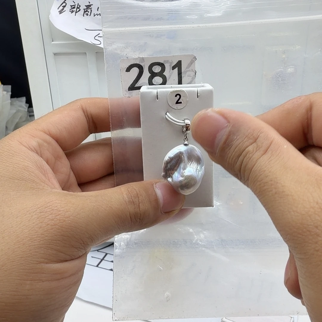 淡水珍珠颈饰合金