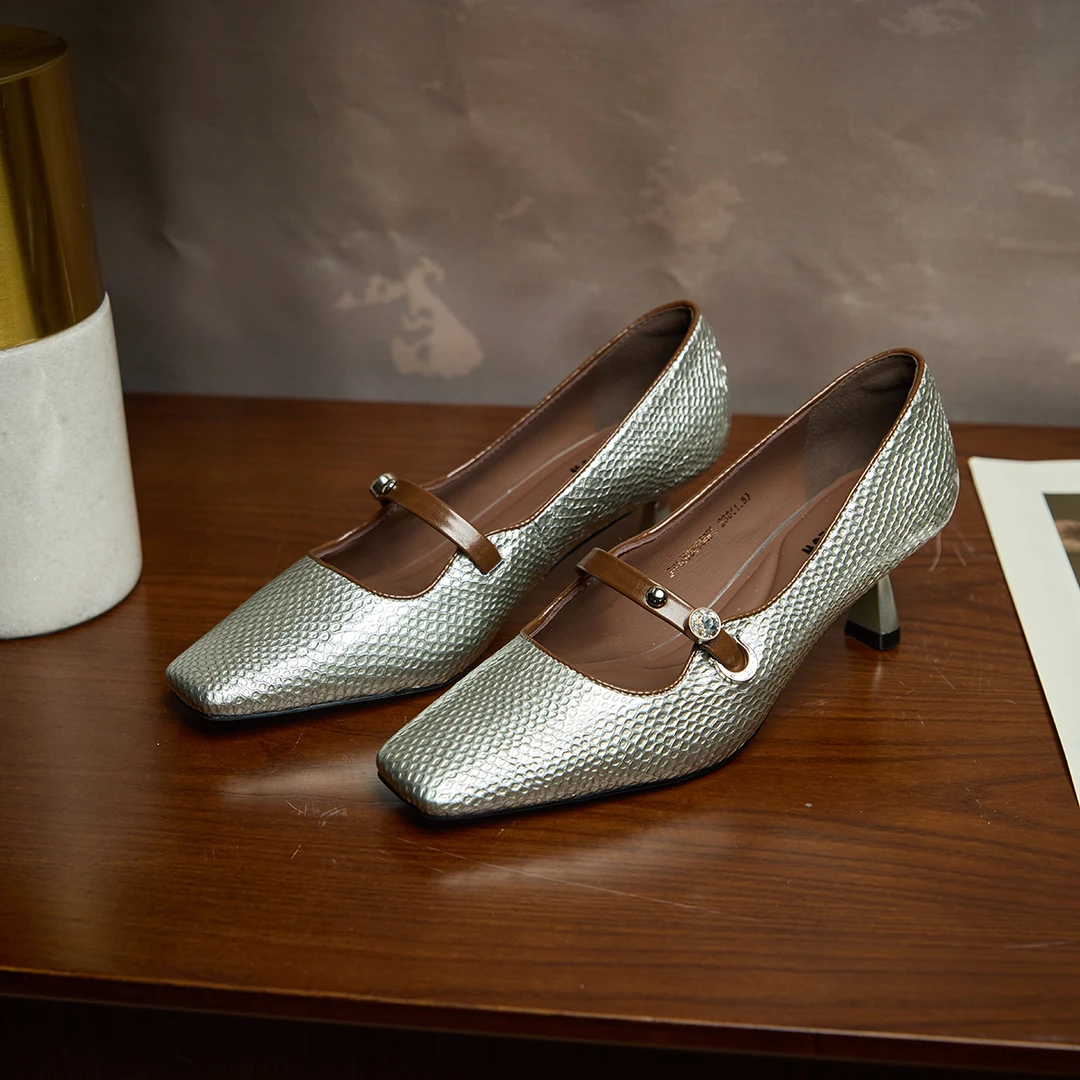 JANEHARLOW时尚轻奢春季女士细跟单鞋凉鞋J81AD86650