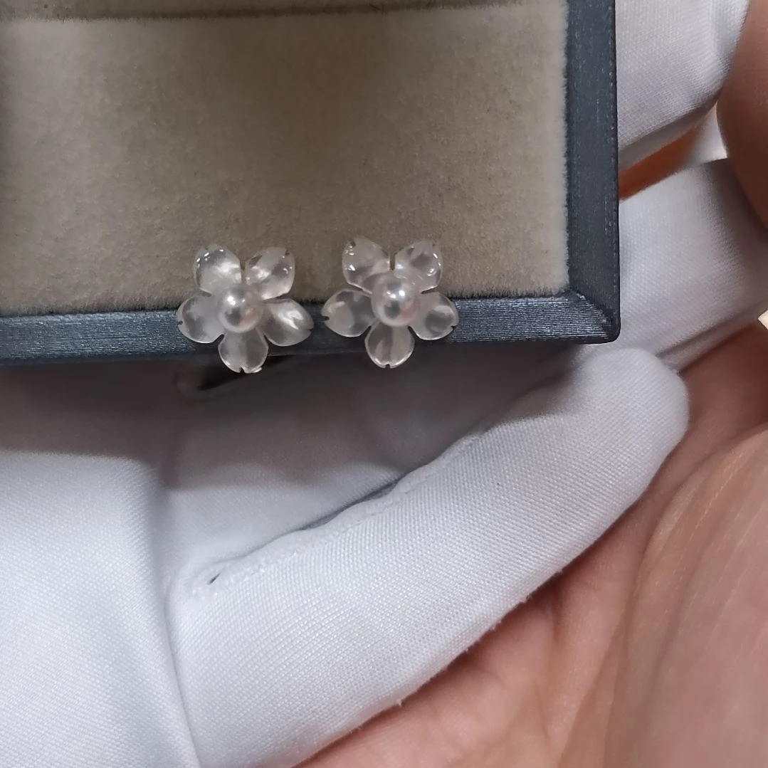 银S925镶嵌淡水珍珠耳饰