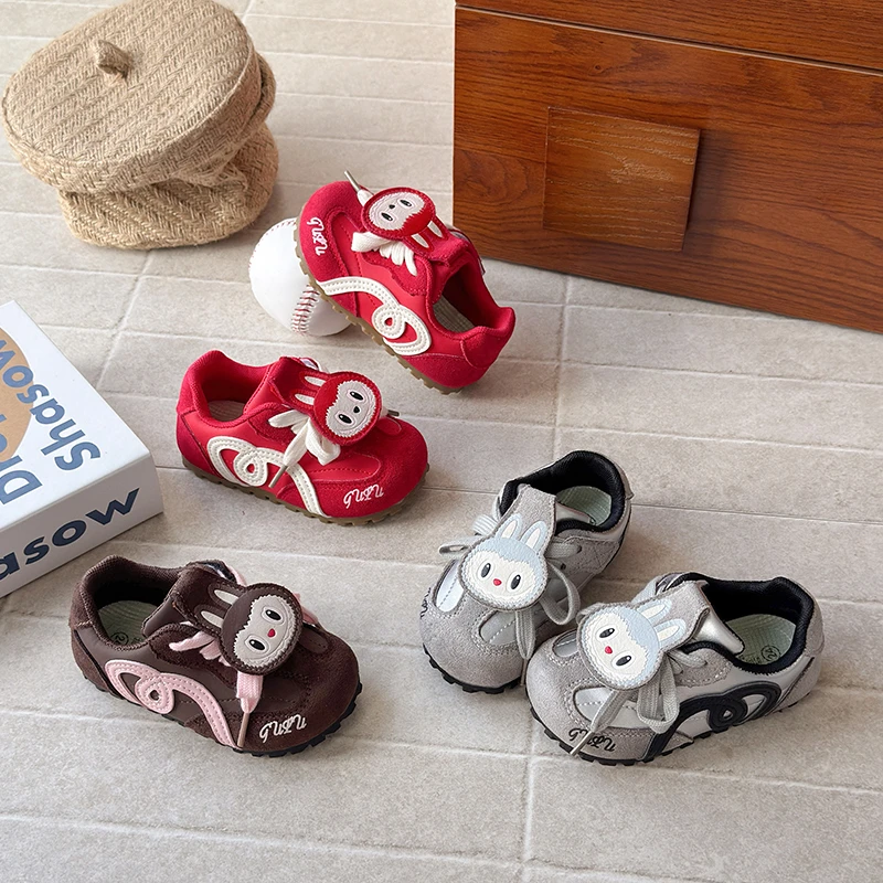 2025秋季新款儿童百搭休闲运动鞋德训鞋中大童卡通洋气阿甘鞋2000