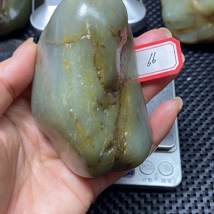 和田玉未镶嵌珠宝奇石66