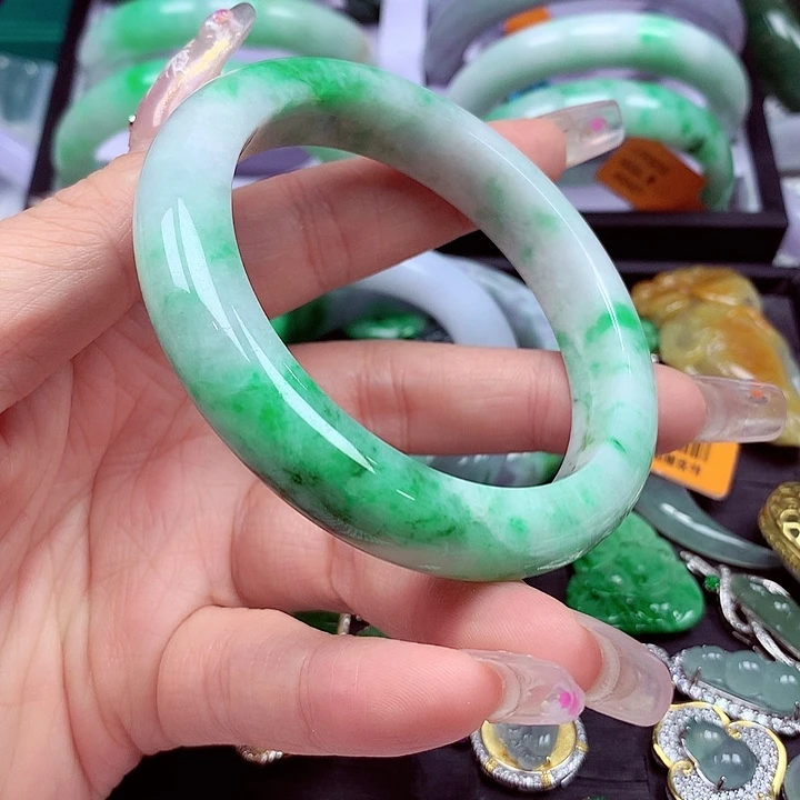 未镶嵌手镯翡翠翡翠