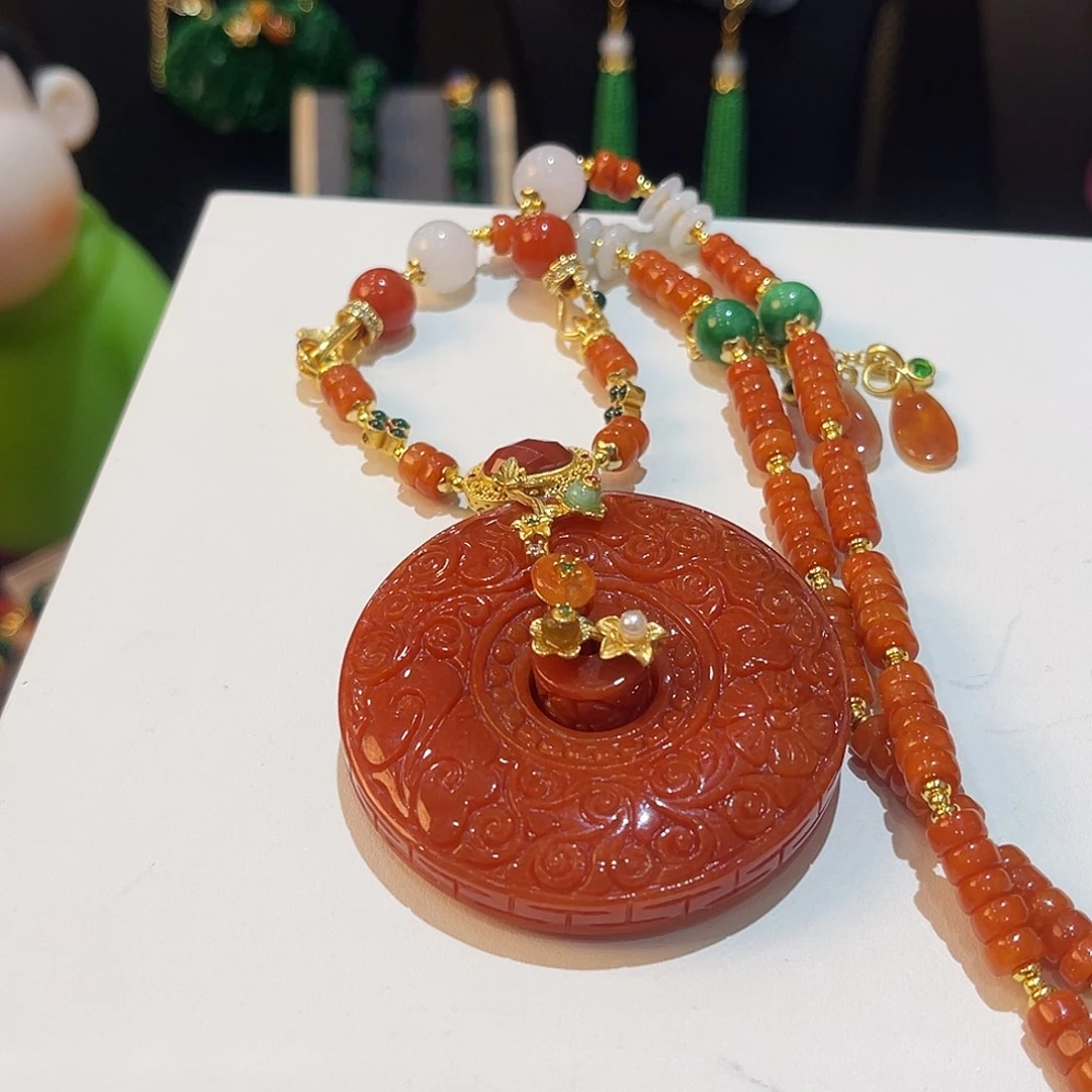 玫***花吊坠(赠链)未镶嵌翡翠平安扣