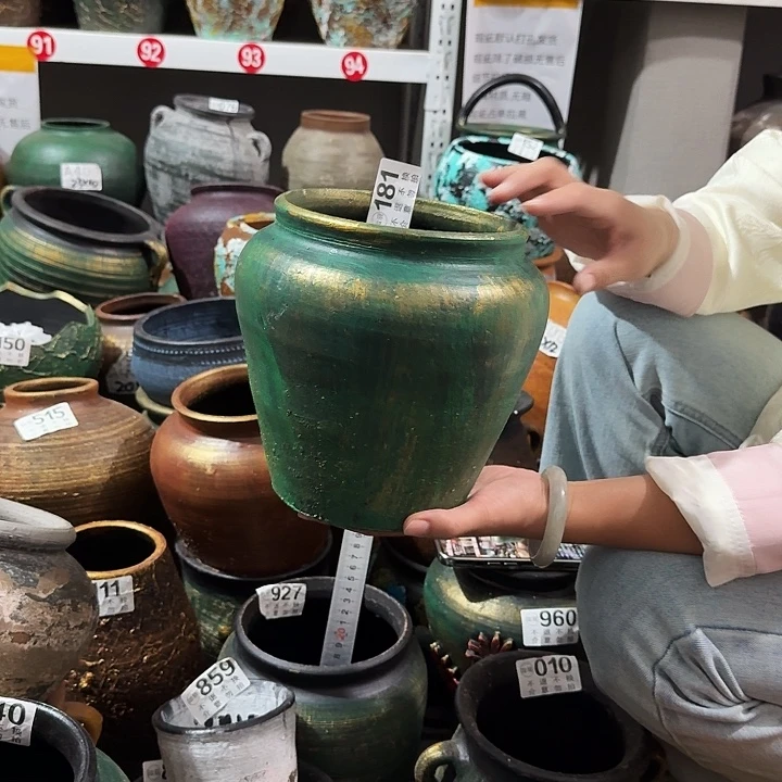 瑕疵绿色坛子181高度20口径15