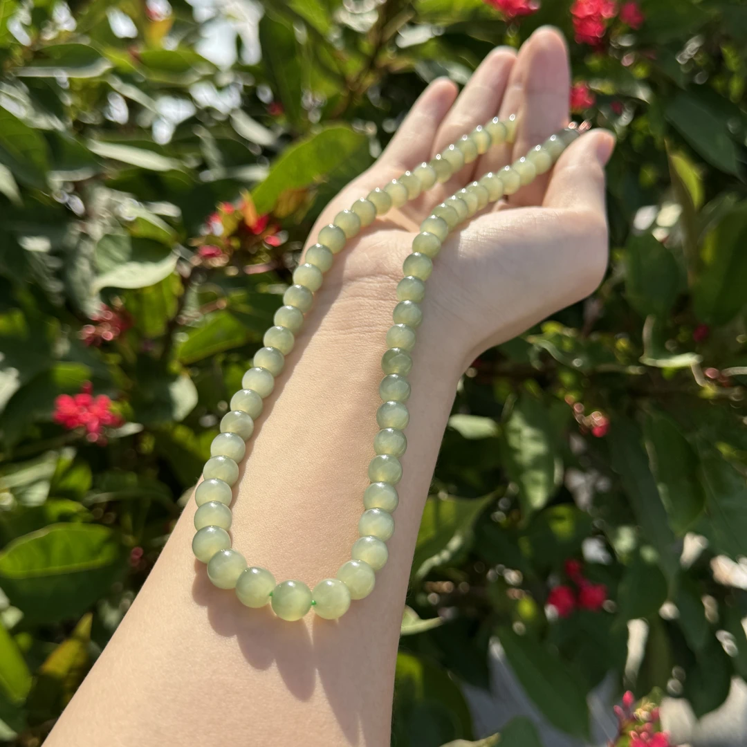 约8mm和田玉晴水猫眼项链