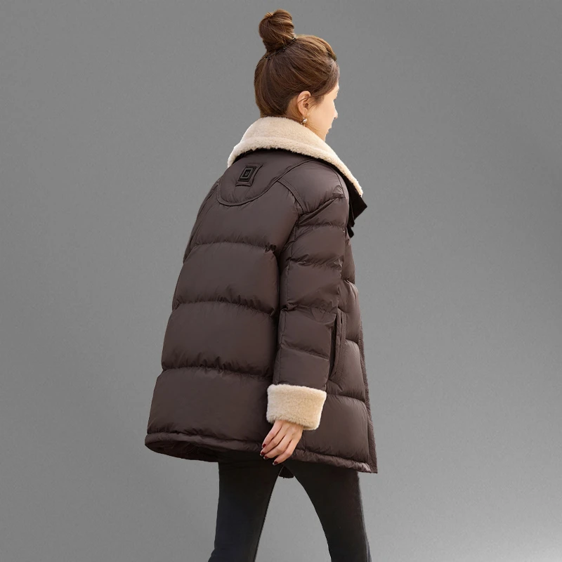 羊羔毛领拼接羽绒服女中长款2025冬季韩版显瘦时尚加厚白鸭绒外套