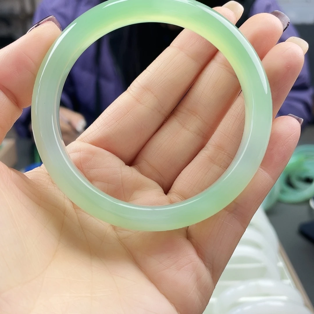 石英质玉静待花开未镶嵌静***?