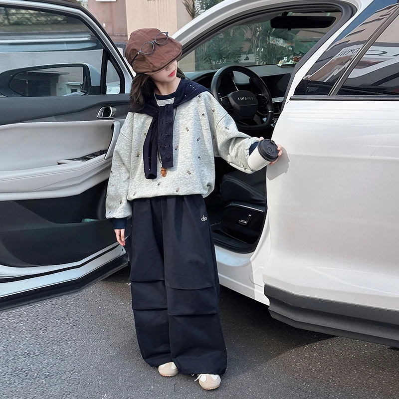 女童春秋款套装2025新款儿童潮酷穿搭中大童春秋拉布布秋装两件套