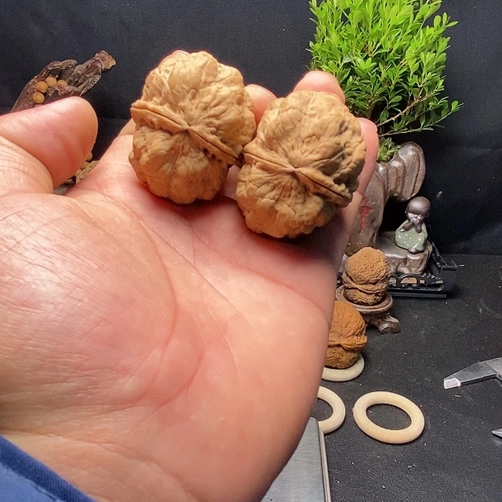 文玩核桃吊坠云南铁核桃34