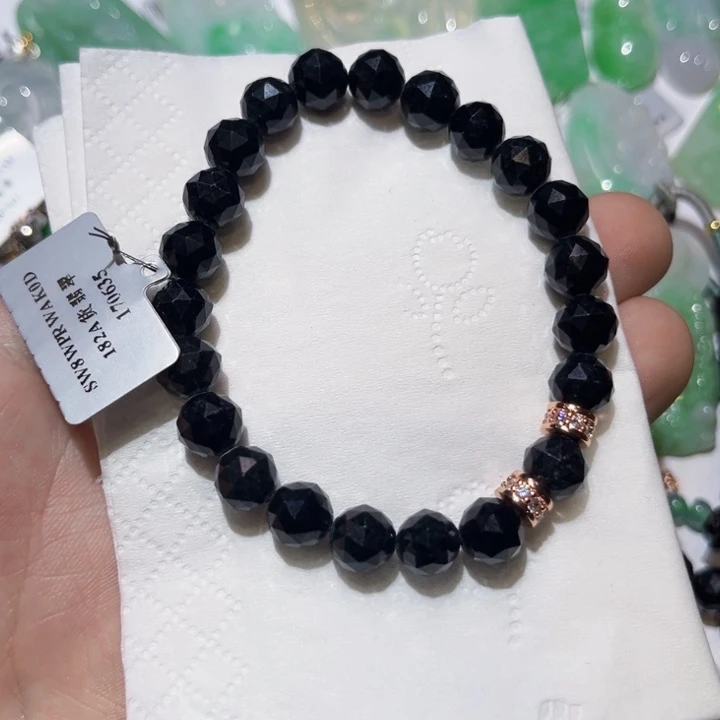 翡翠颈饰未镶嵌天然翡翠A货