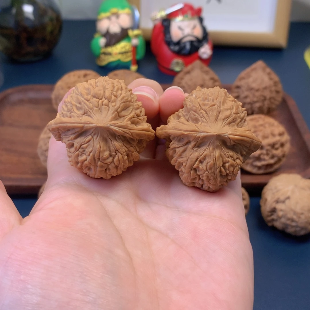 把件文玩核桃龙洞裕39.5尺