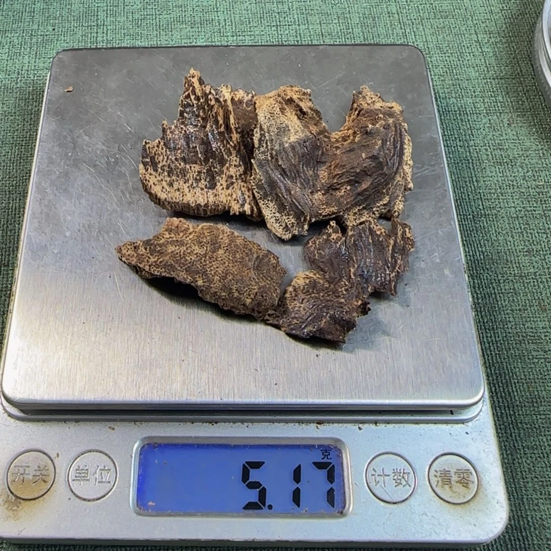 小***g楠木海南壳子碎料5克（香薰）