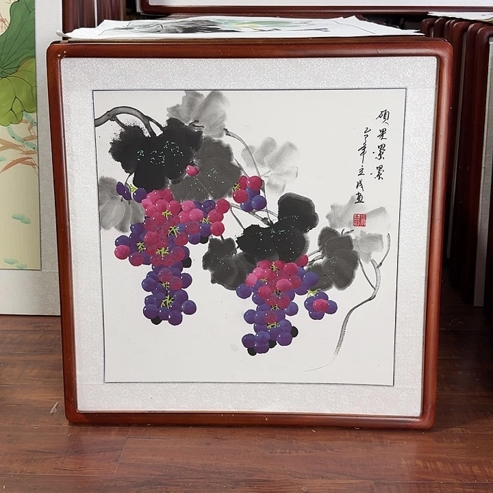 国画带框尺寸63*63厘米